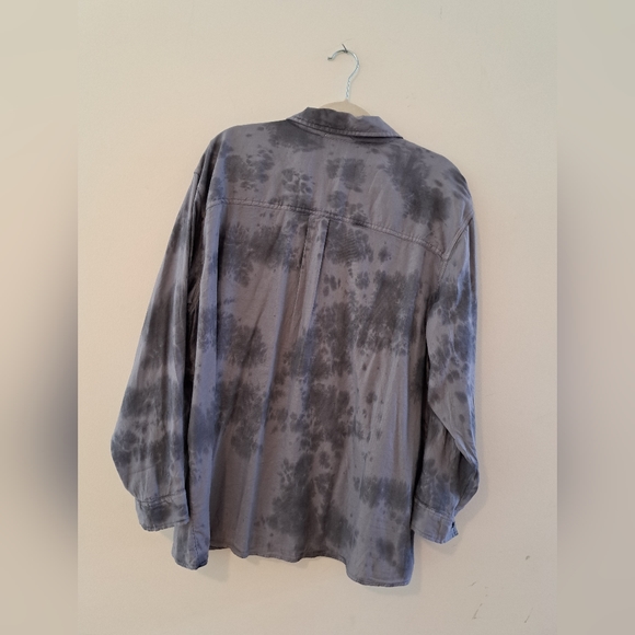True craft tie dye cotton/modal button down - Picture 3 of 4
